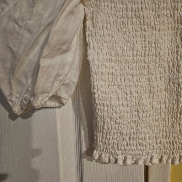 FAHERTY Frankie White Linen Puff Sleeve Square Neck Smocked Crop - Picture 8 of 8